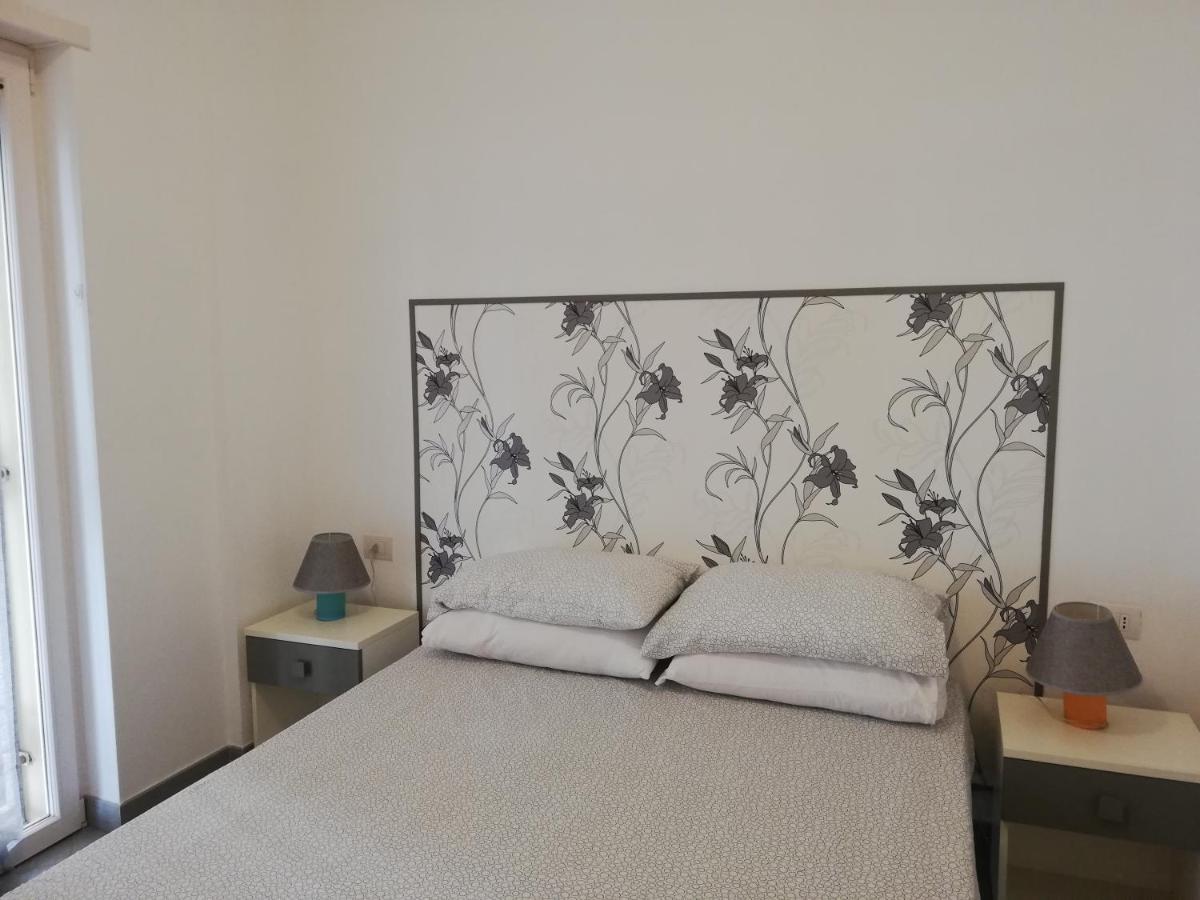 Divas Appartamento Νάπολη Εξωτερικό φωτογραφία